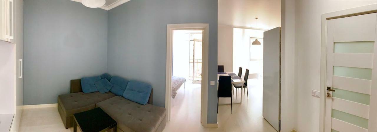 The Den Apartamento Odesa Exterior foto