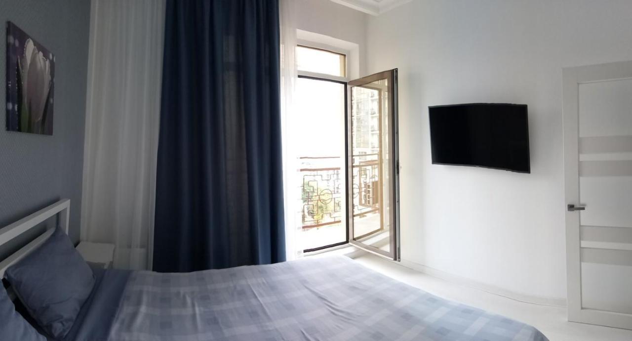 The Den Apartamento Odesa Exterior foto
